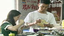 刘美含于湉甜蜜做蛋糕