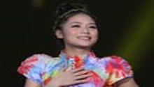 黄英《我们的生活充满阳光》
