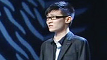 无臂选手脚弹钢琴为刘德华写歌