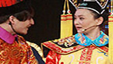 “太后”刘雪华亲临现场